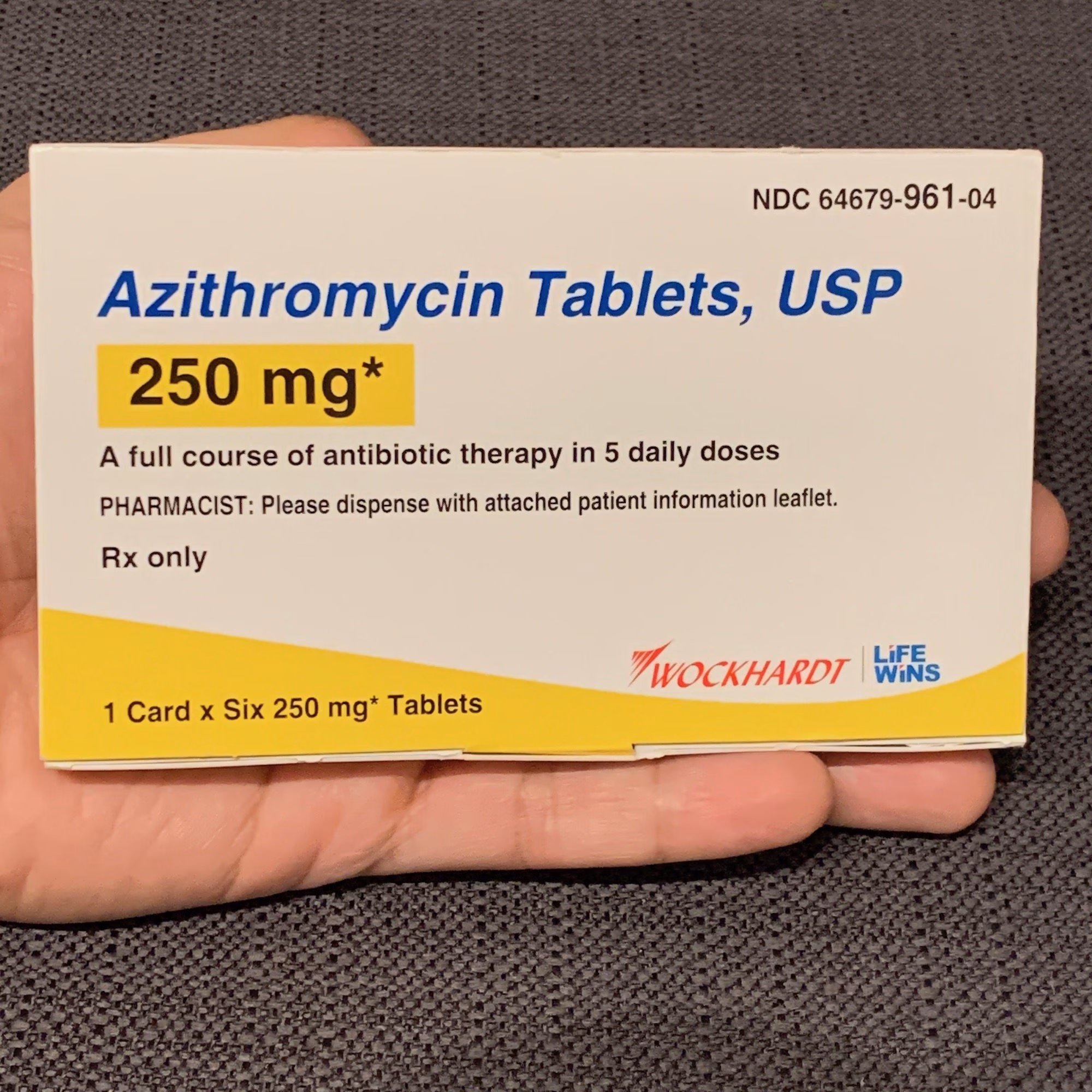 Azithromycin